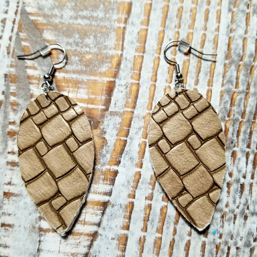 Handmade leather earrings